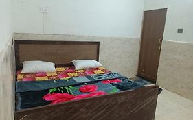 Rama'S Residency