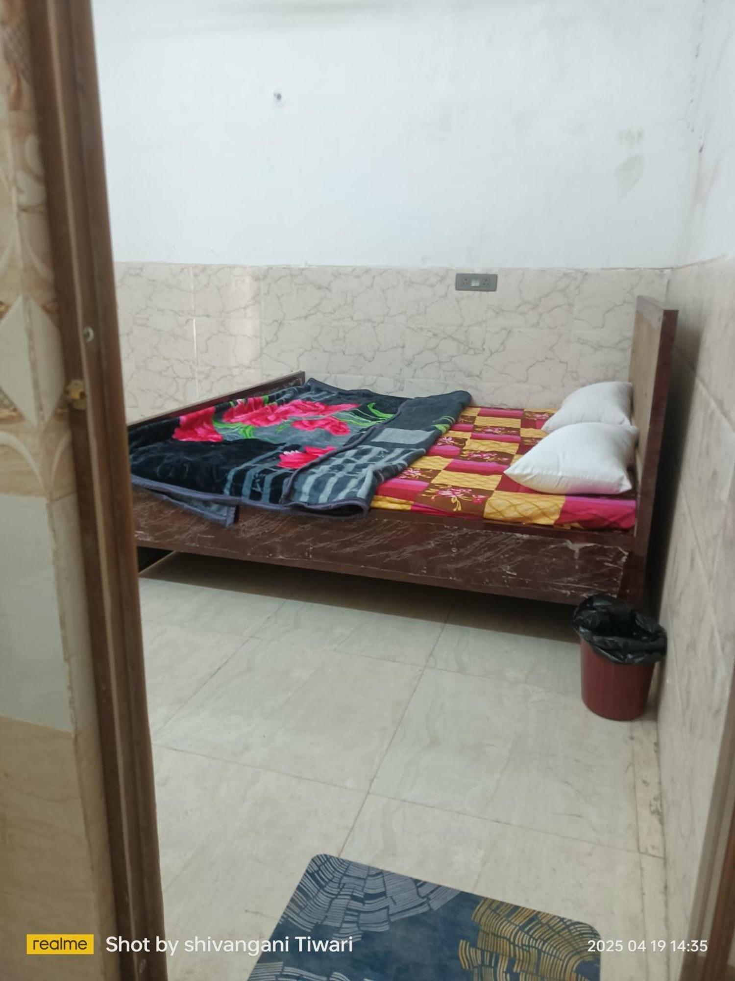Rama'S Residency Apartment Ayodhya Exterior photo